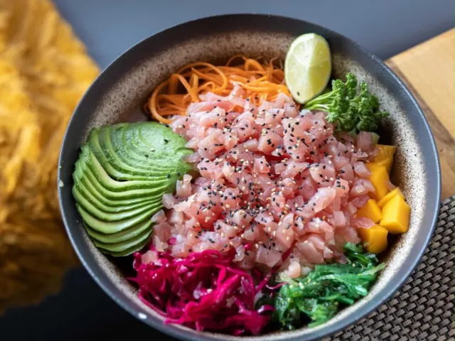 Poke bowl thon